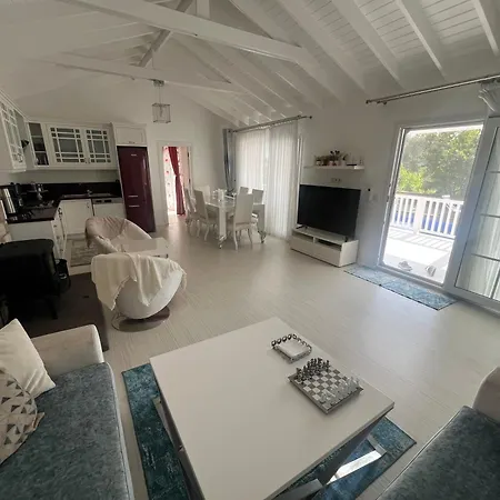 Casa Del Olivia Vilă